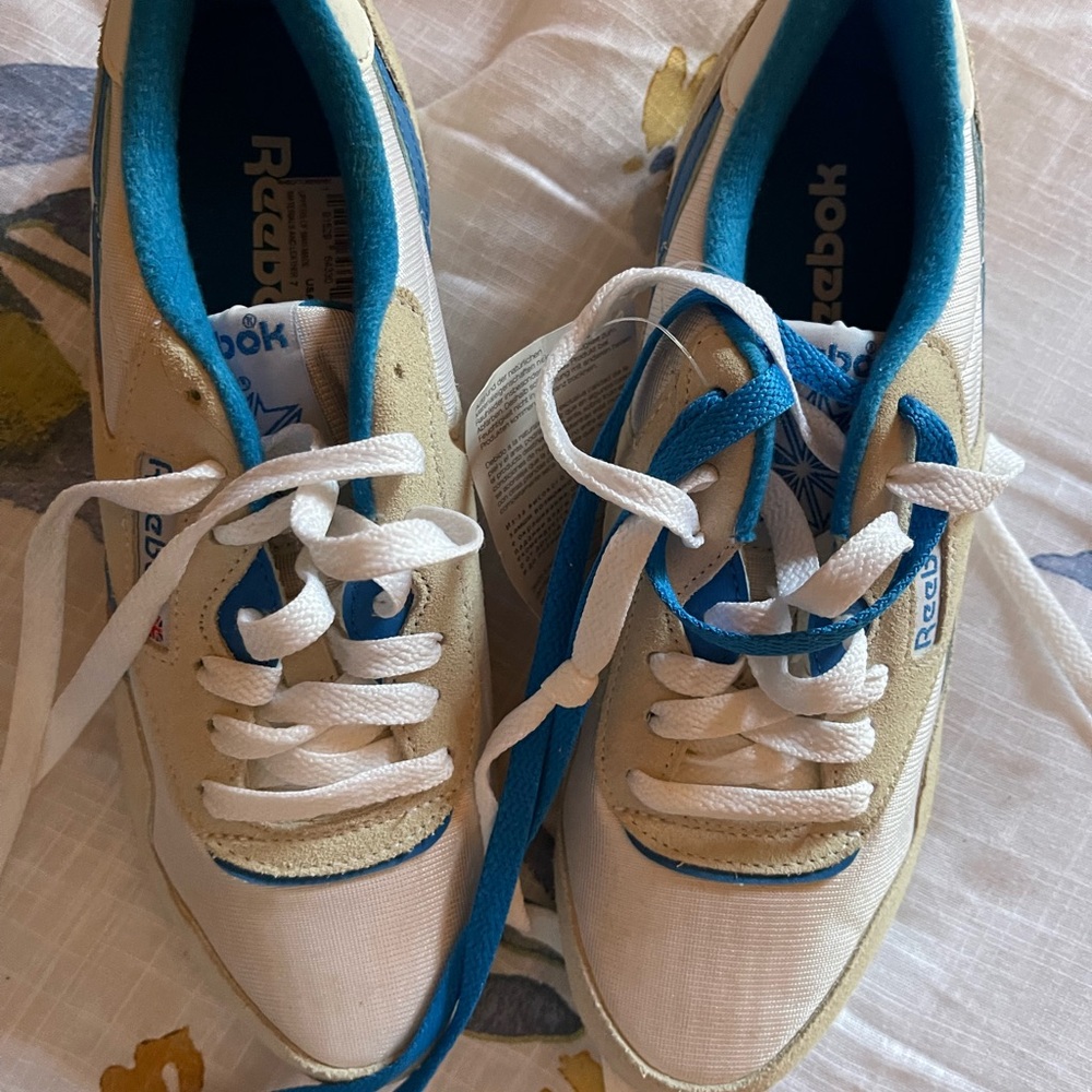 Reebok women Sneakers - white and Blue